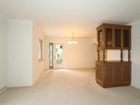681 Doepke Ln, Cincinnati, OH 45231 photo 7