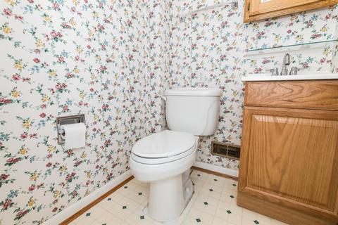 919 Compton Rd, Cincinnati, OH 45231 photo 32