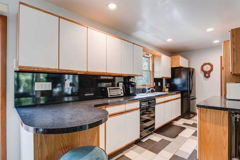 919 Compton Rd, Cincinnati, OH 45231 photo 11