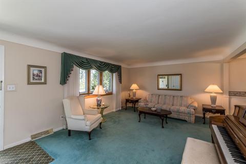919 Compton Rd, Cincinnati, OH 45231 photo 17