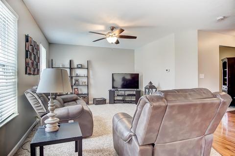 405 Thomas Pointe Ct, Monroe, OH 45050 photo 4