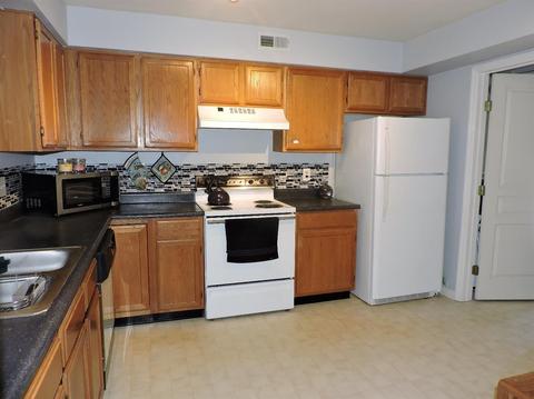 3979 Maplefield Ct #D, Cincinnati, OH 45255 photo 6