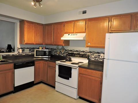 3979 Maplefield Ct #D, Cincinnati, OH 45255 photo 5
