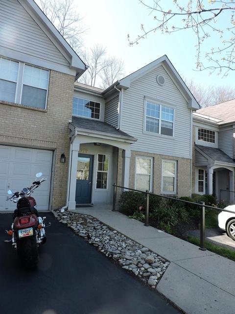 3979 Maplefield Ct #D, Cincinnati, OH 45255 photo 2