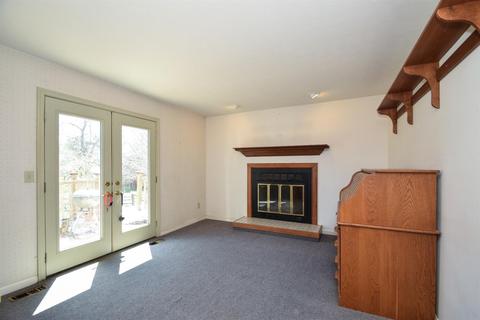 8130 Saddleback Pl, Maineville, OH 45039 photo 4