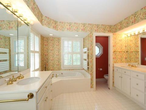 10 Camargo Pines Ln, Cincinnati, OH 45243 photo 15