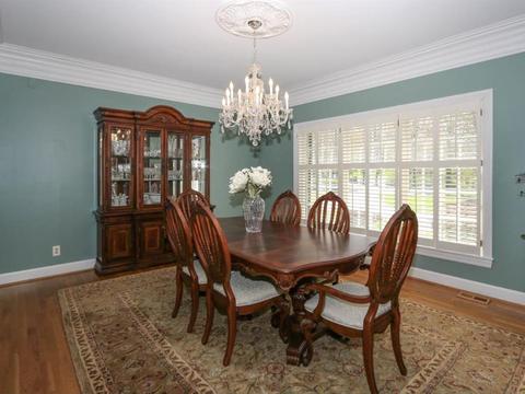 10 Camargo Pines Ln, Cincinnati, OH 45243 photo 8