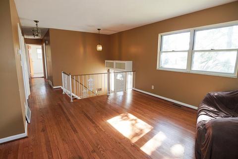 8554 Hallridge Ct, Cincinnati, OH 45231 photo 6