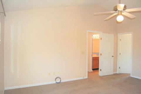 759 Regent Rd, Cincinnati, OH 45245 photo 9