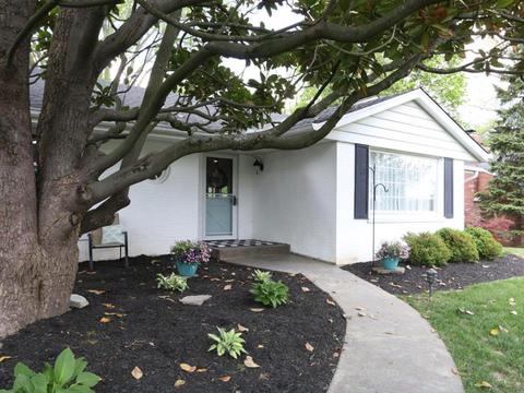 7716 Highgate Pl, Cincinnati, OH 45236 photo 2