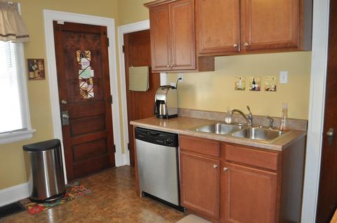3361 Meyer Pl, Cincinnati, OH 45211 photo 4