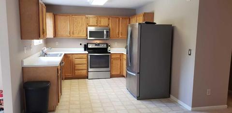 8905 Woolstone Ct, Hamilton Township, OH 45039 photo 10