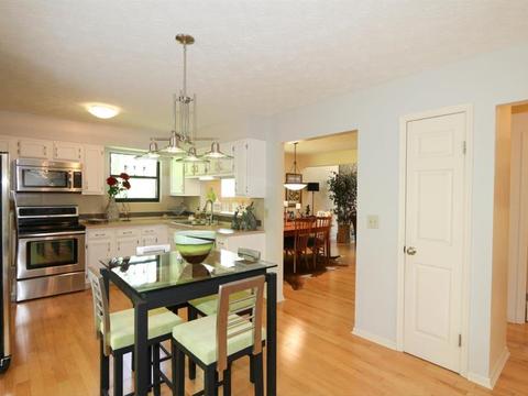 9001 Meadow Dr, Maineville, OH 45039 photo 12