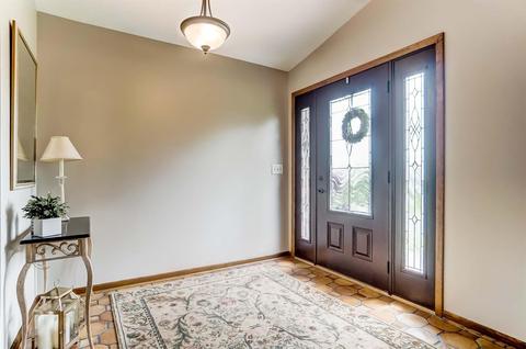 2346 Devils Backbone Rd, Cincinnati, OH 45233 photo 2