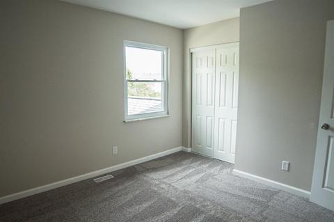 576 Bessinger Dr, Forest Park, OH 45240 photo 18