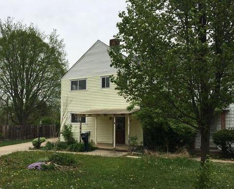4 Bradnor Pl, Greenhills, OH 45218 photo 1
