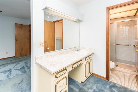 660 Allencrest Ct, Cincinnati, OH 45231 photo 13