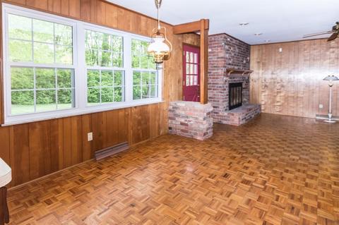 660 Allencrest Ct, Cincinnati, OH 45231 photo 7