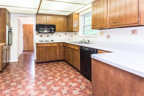 660 Allencrest Ct, Cincinnati, OH 45231 photo 9