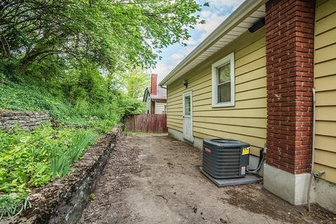 49 Ehrman Ave, Cincinnati, OH 45220 photo 24