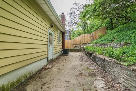 49 Ehrman Ave, Cincinnati, OH 45220 photo 22
