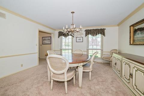 581 Pepper Ridge Rd, Cincinnati, OH 45244 photo 11