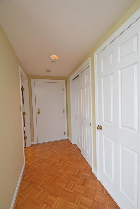 415 Bond Pl #7C, Cincinnati, OH 45206 photo 5