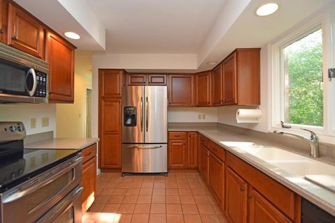 8237 Forest Rd, Cincinnati, OH 45255 photo 6