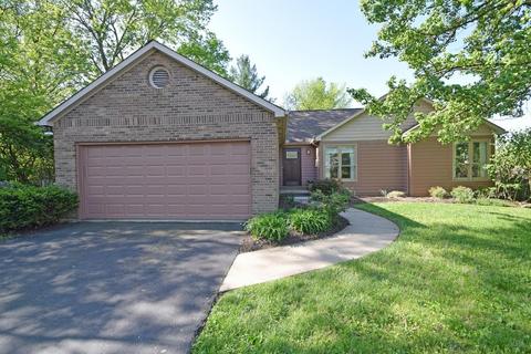 8237 Forest Rd, Cincinnati, OH 45255 photo 1