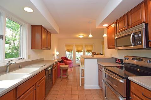 8237 Forest Rd, Cincinnati, OH 45255 photo 8