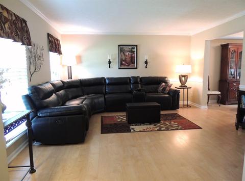 4185 Brandonmore Dr, Cincinnati, OH 45255 photo 6