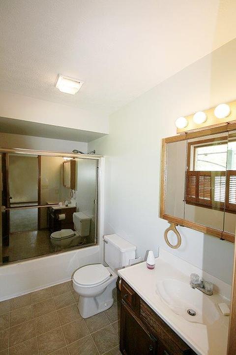 3915 Michael Dr, Cincinnati, OH 45255 photo 12