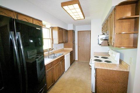 3915 Michael Dr, Cincinnati, OH 45255 photo 6