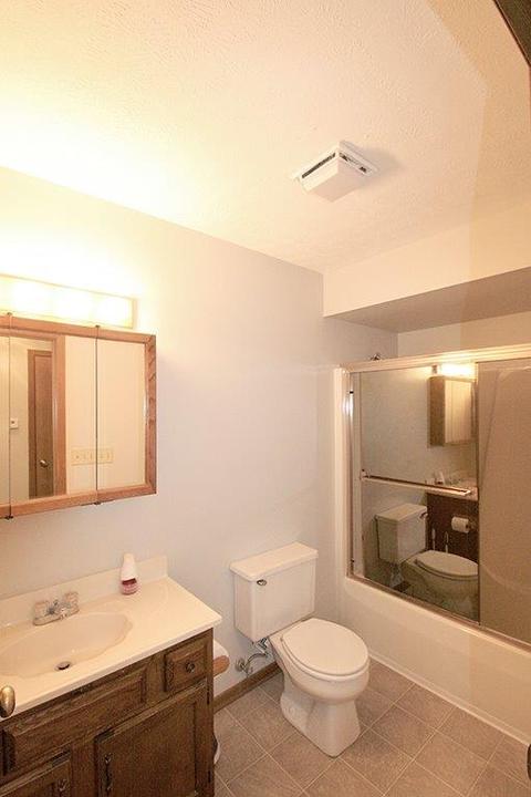 3915 Michael Dr, Cincinnati, OH 45255 photo 10