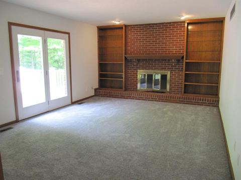 8104 Glenmill Ct, Cincinnati, OH 45249 photo 12
