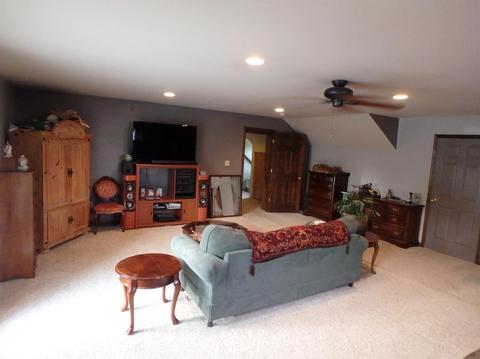 3647 Eyrich Rd, Cincinnati, OH 45248 photo 14