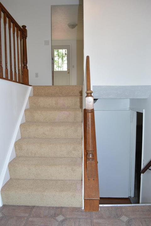 12065 Hazelhurst Dr, Cincinnati, OH 45240 photo 5