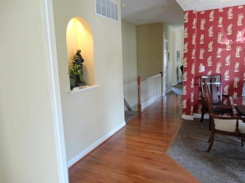 908 Glen Eagle Ct, Cincinnati, OH 45238 photo 14
