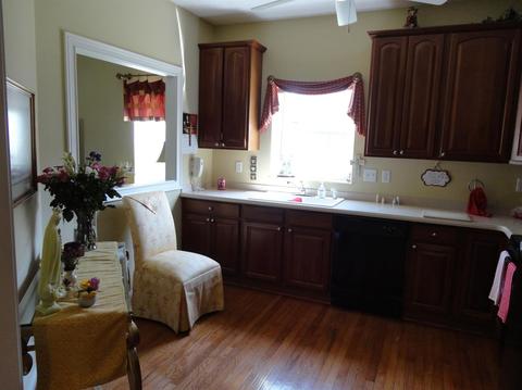 908 Glen Eagle Ct, Cincinnati, OH 45238 photo 3
