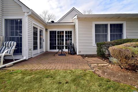 41 Junefield Ave, Greenhills, OH 45218 photo 4