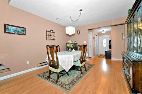 41 Junefield Ave, Greenhills, OH 45218 photo 9