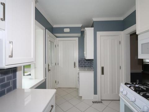 6701 Bramble Ave, Cincinnati, OH 45227 photo 8