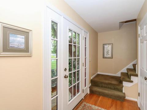 10178 Winstead Ln, Cincinnati, OH 45231 photo 3