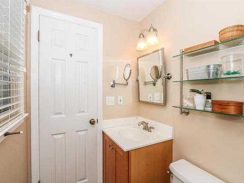 10178 Winstead Ln, Cincinnati, OH 45231 photo 17