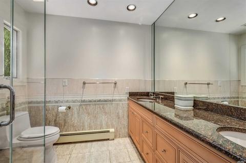 1864 Blackstone Pl, Cincinnati, OH 45237 photo 18