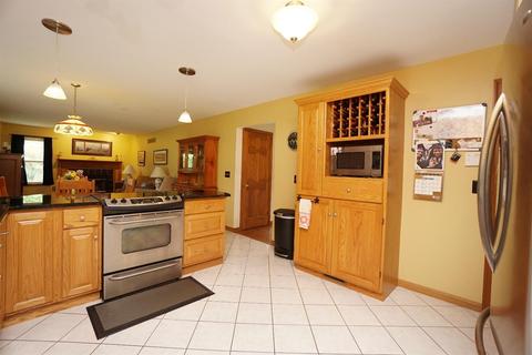 518 Clemray Dr, Cincinnati, OH 45231 photo 12