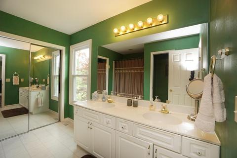 518 Clemray Dr, Cincinnati, OH 45231 photo 14