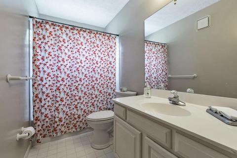 5605 Regimental Pl, Cincinnati, OH 45239 photo 32