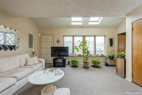 5605 Regimental Pl, Cincinnati, OH 45239 photo 6