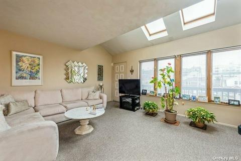 5605 Regimental Pl, Cincinnati, OH 45239 photo 8